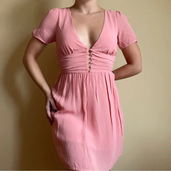 Forever 21 | Dresses | Nwt Forever 2 Salmon Pink Plunge Neck Short Sleeve A Line Dress | Poshmark Forever 21 | Dresses | Nwt Forever 2 Salmon Pink Plunge Neck Short Sleeve A Line Dress | Poshmark
